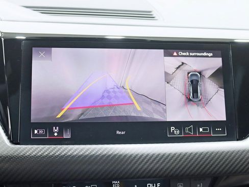 Used 2023 Audi e-tron GT Prestige image 20