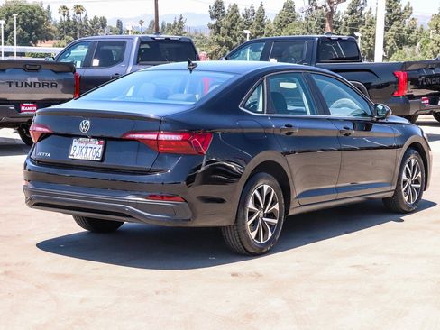 Used 2024 Volkswagen Jetta S FWD image 7