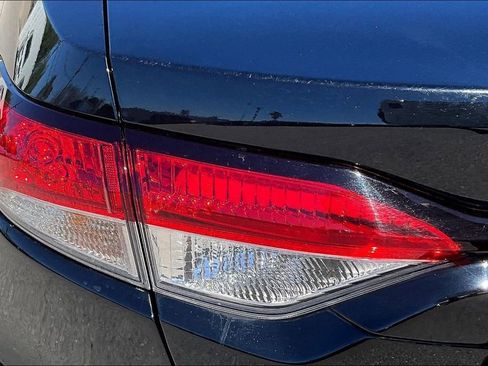 Used 2024 Toyota Corolla LE image 23