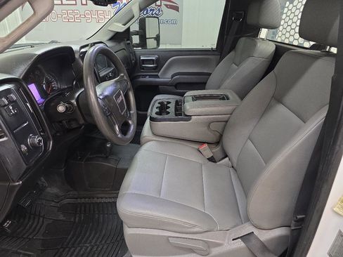 Used 2018 GMC Sierra 3500 4x4 Regular Cab w/ Sierra Convenience Package image 18