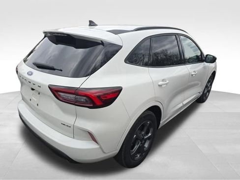 Used 2024 Ford Escape ST-Line image 5