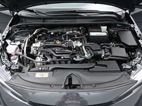 Certified 2024 Toyota Corolla LE image 32