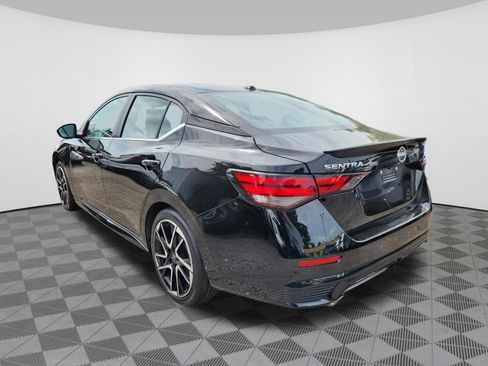 Used 2024 Nissan Sentra SR w/ SR Premium Package FWD image 3