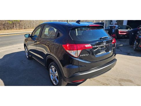 Used 2019 Honda HR-V LX image 4