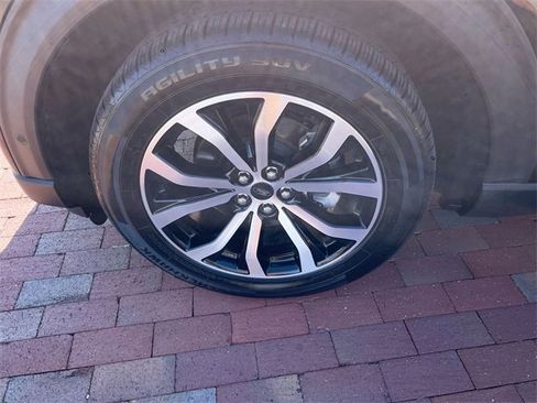 Used 2021 Ford Explorer ST w/ Equipment Group 401A image 10