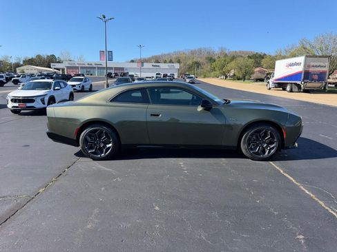 New 2026 Dodge Charger R/T w/ Blacktop Package AWD/4WD image 2