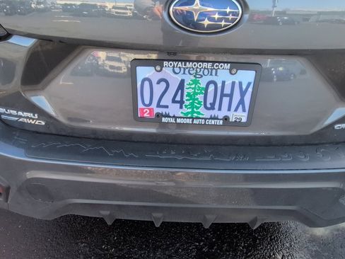 Used 2024 Subaru Crosstrek 2.0i Premium image 9