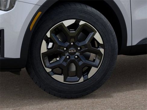 New 2026 Kia Sorento S image 9