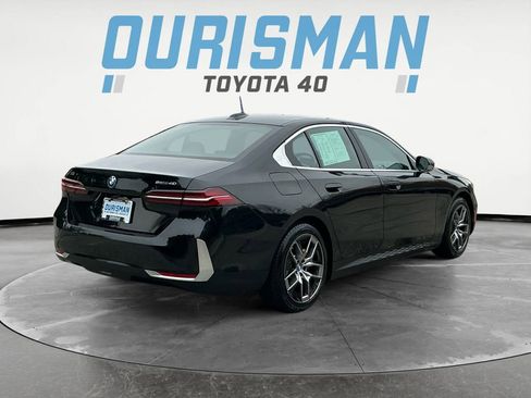 Used 2024 BMW i5 eDrive40i image 7