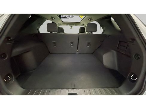 Used 2021 Chevrolet Equinox LT image 16