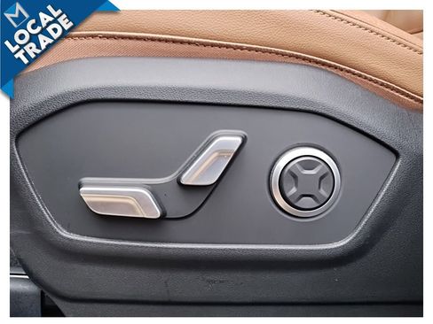 Used 2024 Hyundai Santa Fe Limited AWD/4WD image 14