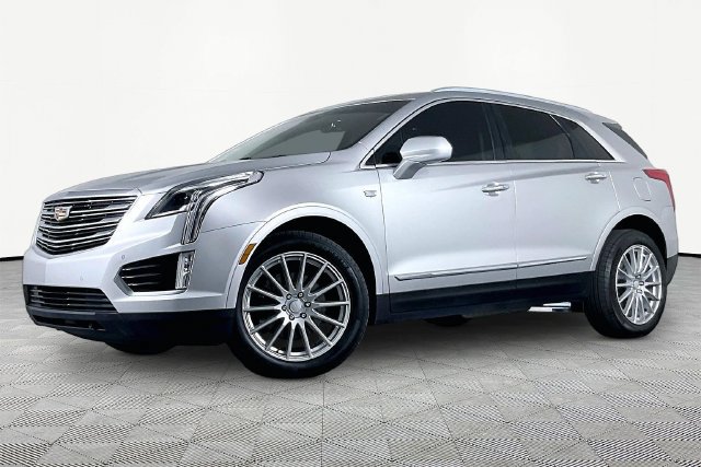Used 2018 Cadillac XT5 Premium Luxury FWD image 1