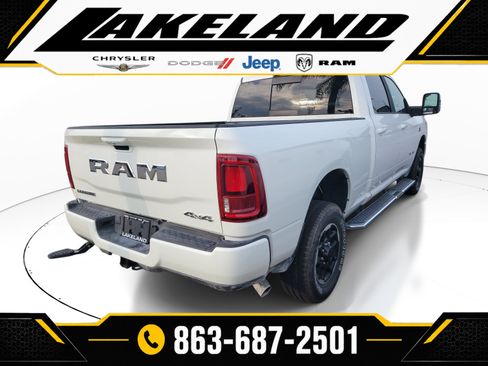 Used 2025 RAM 2500 Laramie AWD/4WD image 4