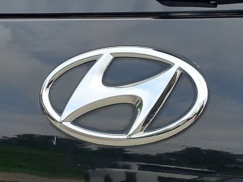 Certified 2023 Hyundai Palisade Limited w/ Cargo Package AWD/4WD image 29