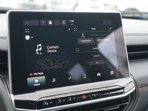 Used 2023 Jeep Compass Trailhawk image 17