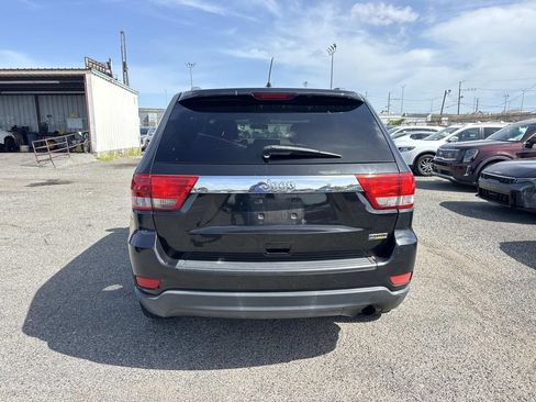Used 2011 Jeep Grand Cherokee Laredo RWD image 7