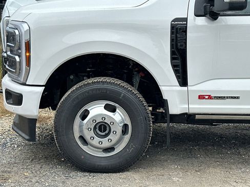 New 2026 Ford F350 Platinum AWD/4WD image 5