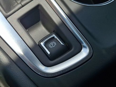 Certified 2024 Chevrolet Equinox LS FWD image 26