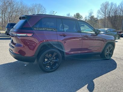 Used 2023 Jeep Grand Cherokee Altitude
