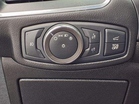 Used 2022 Ford Edge Titanium w/ Equipment Group 301A image 20