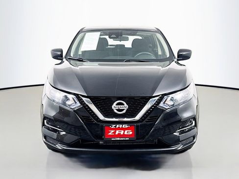 Used 2020 Nissan Rogue Sport S image 8