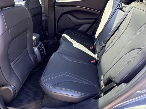 Used 2023 Ford Mustang Mach-E Premium image 20