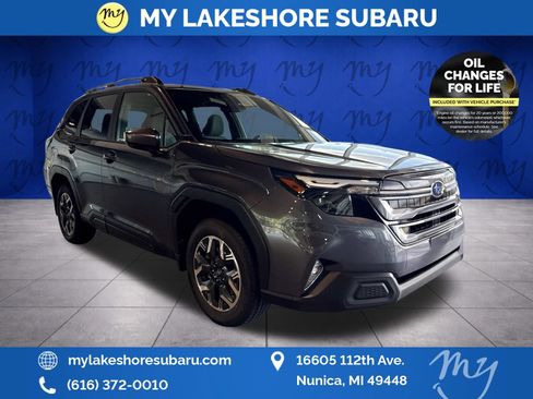 New 2026 Subaru Forester Premium AWD/4WD image 1