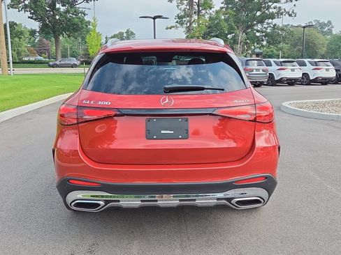 New 2027 Mercedes-Benz GLC 300 4MATIC image 4