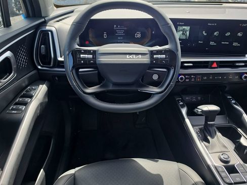New 2026 Kia Sorento S FWD image 13
