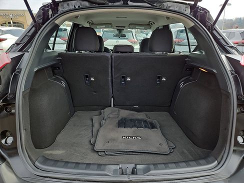 Certified 2020 Nissan Kicks S image 28