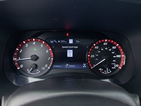 Used 2023 Nissan Frontier PRO-4X w/ Pro-4X Premium Package AWD/4WD image 37