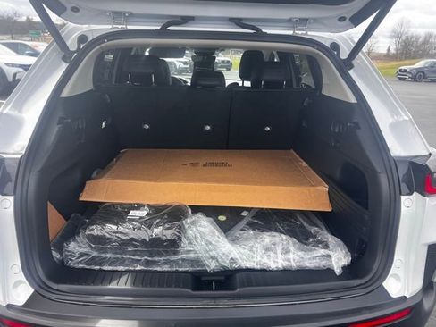 Used 2025 MAZDA CX-50 AWD 2.5 Hybrid w/ Weather Package image 11