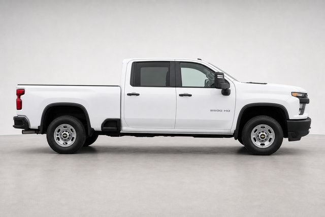 Used 2024 Chevrolet Silverado 2500 Custom w/ Custom Convenience Package AWD/4WD image 2