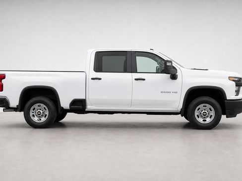 Used 2024 Chevrolet Silverado 2500 Custom w/ Custom Convenience Package AWD/4WD image 2