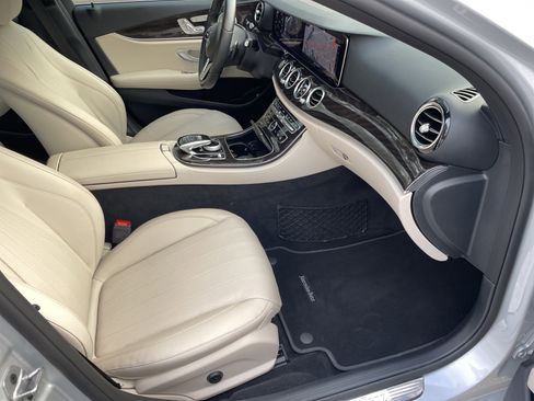 Used 2019 Mercedes-Benz E 300 image 49