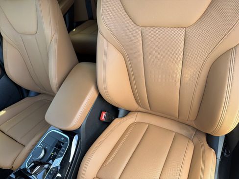 Used 2024 BMW X3 sDrive30i w/ Convenience Package RWD image 23