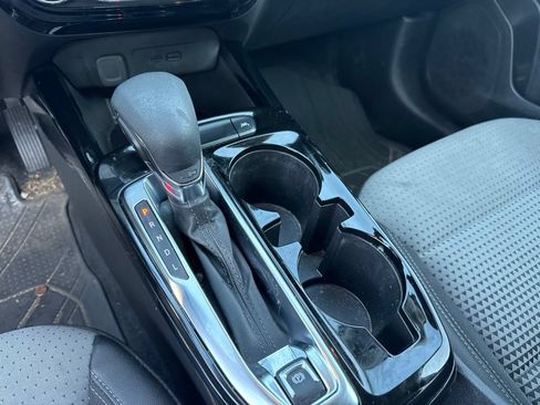 Used 2024 Chevrolet Trax LT w/ Driver Confidence Package FWD image 7