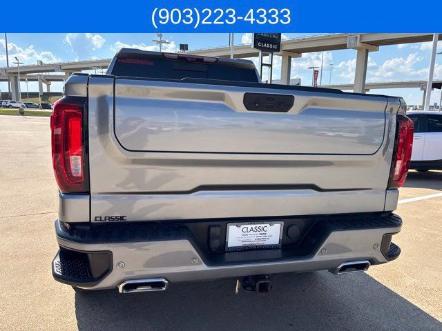Used 2023 GMC Sierra 1500 AT4 w/ Technology Package AWD/4WD image 9