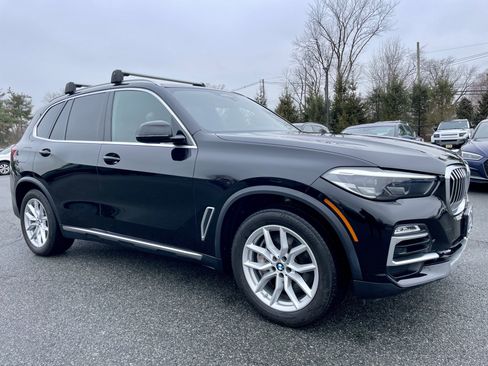 Used 2021 BMW X5 xDrive45e image 3