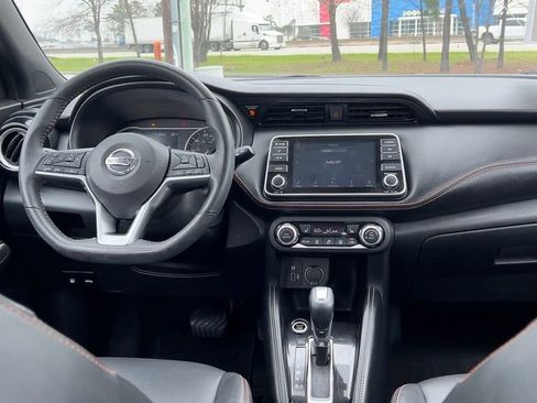 Used 2020 Nissan Kicks SR w/ SR Premium Package image 24