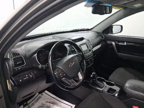 Used 2015 Kia Sorento LX AWD/4WD image 27