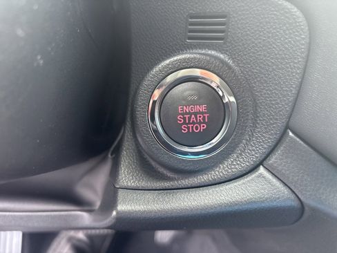 New 2025 Subaru Outback Premium image 19