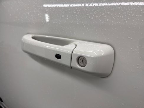 Used 2024 RAM 2500 Limited image 11