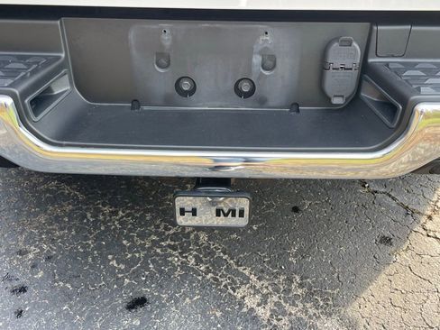 Used 2021 RAM 1500 Big Horn AWD/4WD image 18