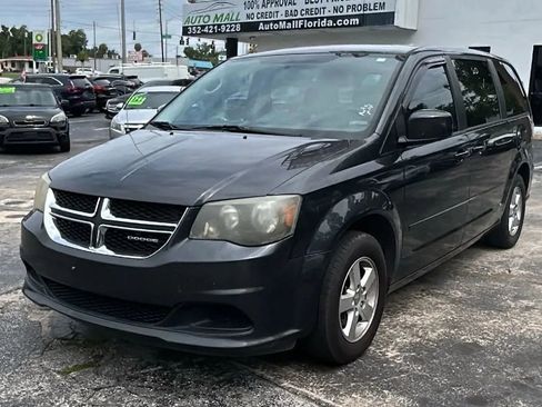 Used 2012 Dodge Grand Caravan SE FWD image 12