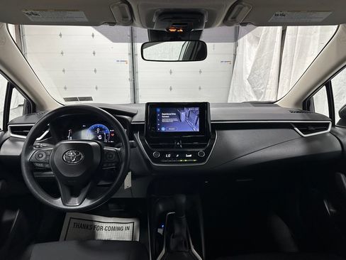 Used 2026 Toyota Corolla LE FWD image 40