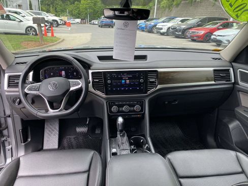 Certified 2023 Volkswagen Atlas SE AWD/4WD image 22