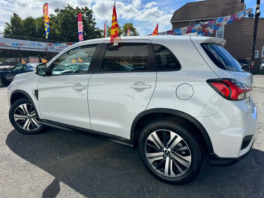 Used 2025 Mitsubishi Outlander Sport AWD image 3