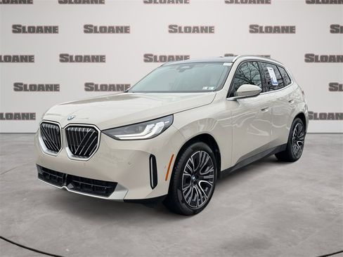 Certified 2025 BMW X3 xDrive30i w/ Premium Package image 1