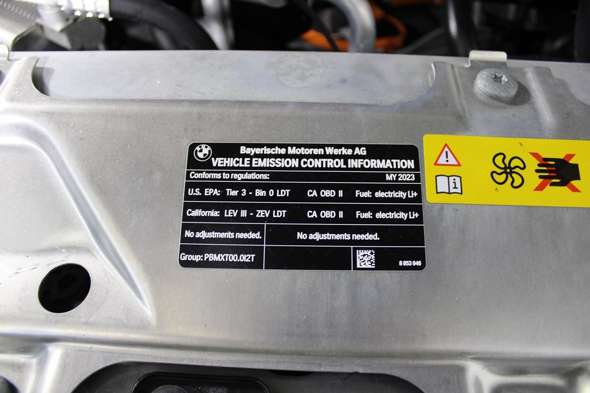 Used 2023 BMW iX M60 w/ Executive Package AWD/4WD image 43
